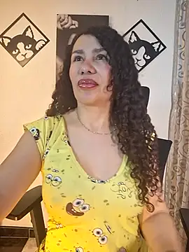 Lina 444 online show from April 1, 2026, 2:01 am