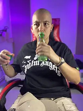 nicocoox online show from March 29, 2026, 4:07 pm