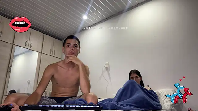 Snapshot of vipxxx2 chatting on November 2, 2025, 4:37 am vipxxx2 online show from November 2, 2025, 4:37 am