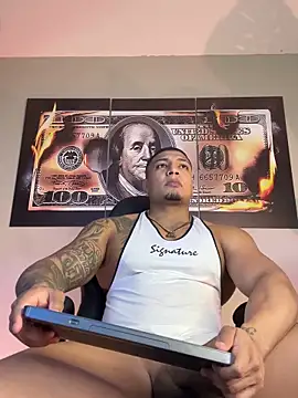 Snapshot of chrizmacgregor chatting on November 8, 2025, 1:50 am chrizmacgregor online show from November 8, 2025, 1:50 am