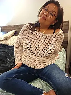 sw33th3art online show from November 23, 2025, 3:39 am