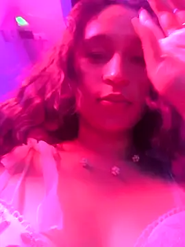 Snapshot of scarlettscott_ chatting on November 12, 2025, 11:03 pm scarlettscott online show from November 12, 2025, 11:03 pm