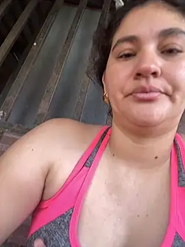 lunasexyhot18 online show from October 11, 2025, 4:38 pm