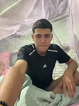 cabostudio online show from September 19, 2025, 7:43 am