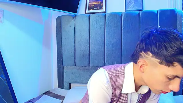 Erick Velveth online show from March 27, 2026, 5:46 am