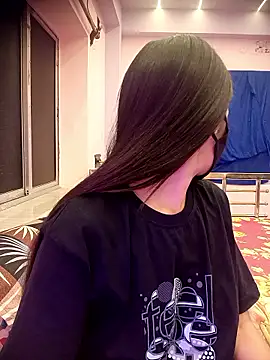 Snapshot of Sweets-jaanu chatting on April 25, 2026, 4:48 pm Sweets-jaanu online show from April 25, 2026, 4:48 pm