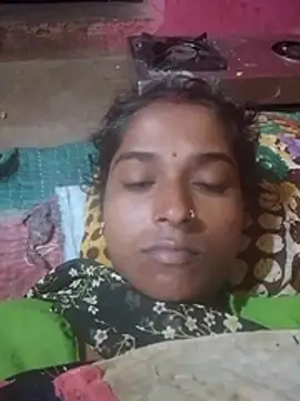 Hot reshmaji online show from November 14, 2025, 10:07 pm