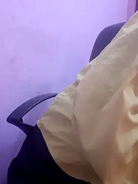 pari rani7 online show from February 5, 2026, 3:44 am