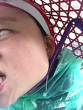 Snapshot of clara-cute chatting on October 7, 2025, 1:25 am clara-cute online show from October 7, 2025, 1:25 am