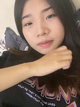 -Tania- online show from October 13, 2025, 7:52 am