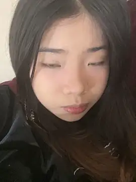 -Tania- online show from November 26, 2025, 7:53 am