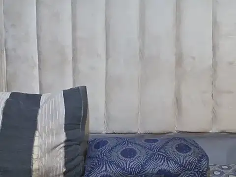 Snapshot of SexyBear012 chatting on October 14, 2025, 11:16 pm SexyBear012 online show from October 14, 2025, 11:16 pm