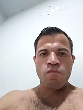 Snapshot of Claudiokkkkk chatting on November 10, 2025, 11:48 pm Claudiokkkkk online show from November 10, 2025, 11:48 pm