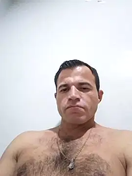 Snapshot of Claudiokkkkk chatting on November 19, 2025, 11:49 pm Claudiokkkkk online show from November 19, 2025, 11:49 pm