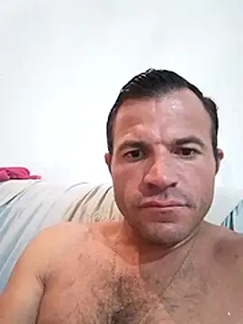 Claudiokkkkk online show from May 5, 2026, 1:02 am