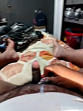 Snapshot of Galardon1 chatting on October 7, 2025, 5:59 am Galardon1 online show from October 7, 2025, 5:59 am