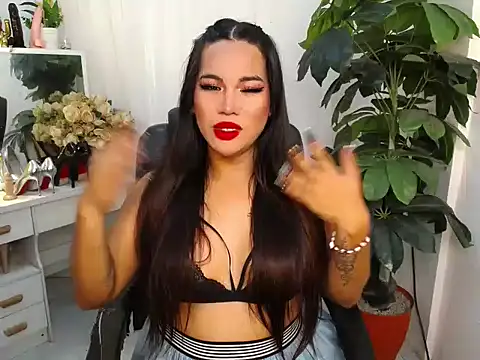 Snapshot of AngelitaDeputouch chatting on October 9, 2025, 9:40 am AngelitaDeputouch online show from October 9, 2025, 9:40 am