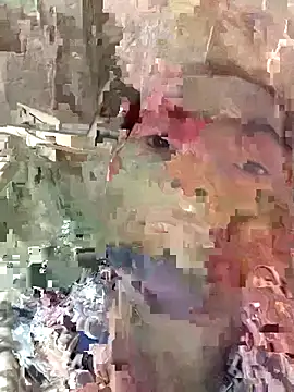 Snapshot of Halyy_xx chatting on November 11, 2025, 9:59 pm Halyy xx online show from November 11, 2025, 9:59 pm