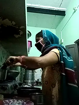 Cute-Charvii online show from February 10, 2026, 1:10 am