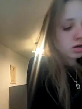 Niksa99x online show from October 23, 2025, 1:32 pm