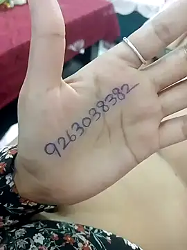 JassiKumari02 online show from October 23, 2025, 6:13 am