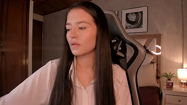 HaathorX online show from October 29, 2025, 8:43 pm