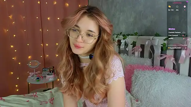 Snapshot of vivyboo111 chatting on February 23, 2026, 7:33 pm vivyboo111 online show from February 23, 2026, 7:33 pm