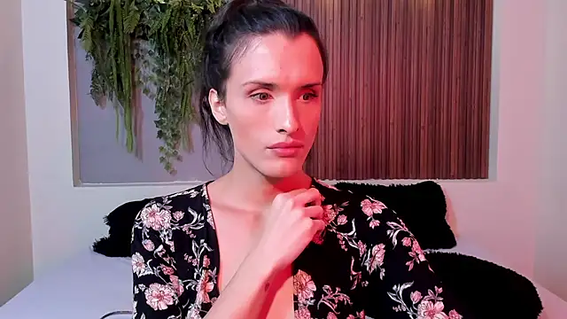 IsabelFernandez online show from September 26, 2025, 6:39 am