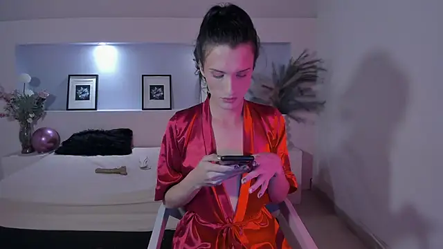 IsabelFernandez online show from October 2, 2025, 5:25 am