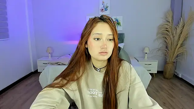 Snapshot of Samara_Hilton_2 chatting on October 27, 2025, 6:56 pm Samara Hilton 2 online show from October 27, 2025, 6:56 pm