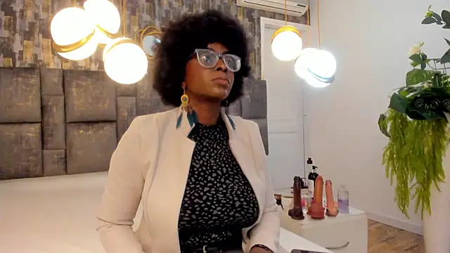 Snapshot of LolaJenkinss chatting on October 3, 2025, 3:25 am LolaJenkinss online show from October 3, 2025, 3:25 am