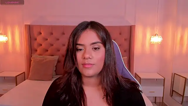 Snapshot of scarlett_rouss_ chatting on October 3, 2025, 3:25 am scarlett rouss online show from October 3, 2025, 3:25 am