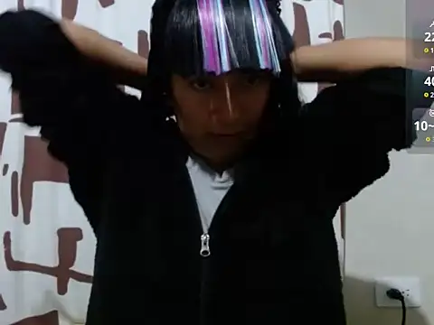 Acelinrose online show from April 3, 2026, 1:36 am