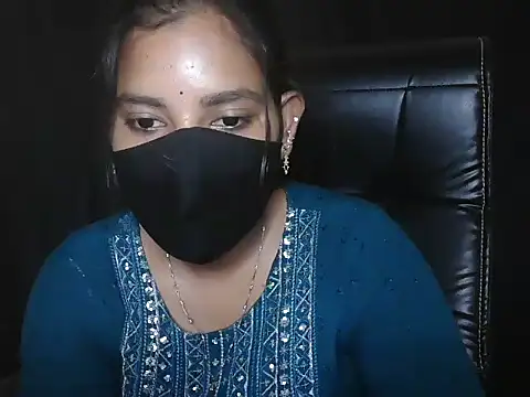 Anusree-Sexy online show from April 13, 2026, 8:25 pm