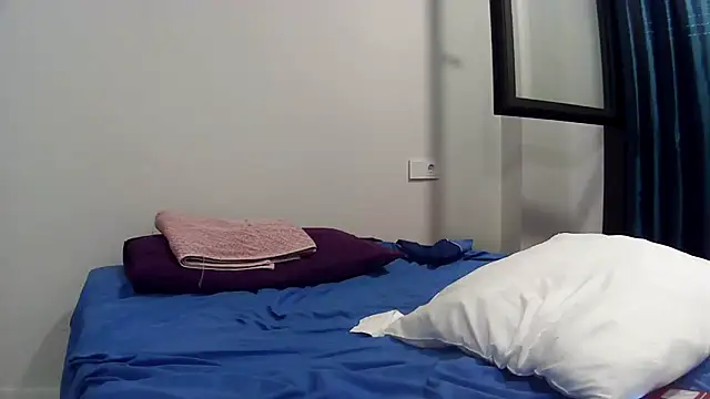 Snapshot of Catylandi1 chatting on October 5, 2025, 3:21 pm Catylandi1 online show from October 5, 2025, 3:21 pm