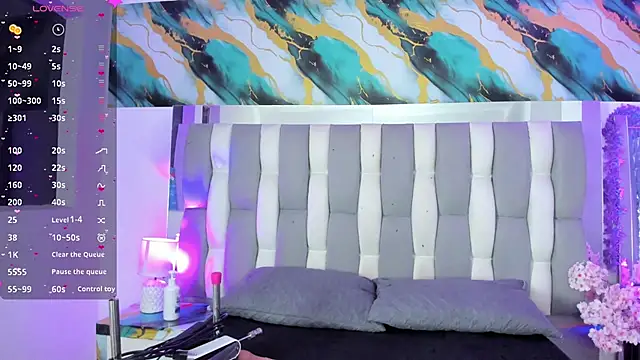 IsaDiiaz online show from March 7, 2026, 5:15 am