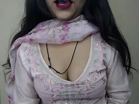 Sweey Bebo online show from November 25, 2025, 4:56 am