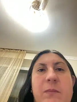 oksana1990 online show from October 4, 2025, 8:18 pm