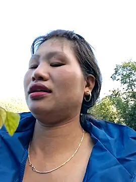 diamond-- online show from October 18, 2025, 12:13 am