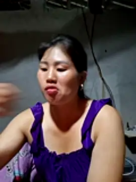 Snapshot of diamond-- chatting on June 30, 2026, 12:50 pm diamond-- online show from June 30, 2026, 12:50 pm