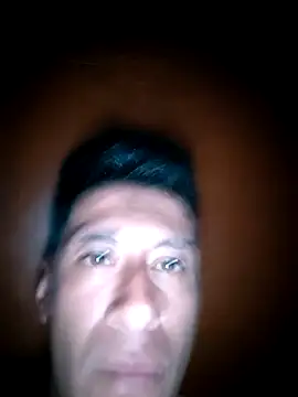 Carlos27hot online show from June 15, 2026, 3:09 am