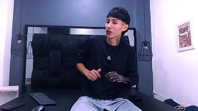 Snapshot of Daniel_delux_ chatting on November 10, 2025, 11:53 am Daniel delux online show from November 10, 2025, 11:53 am