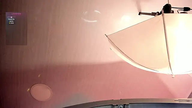 Snapshot of amaraa_lewiis chatting on October 9, 2025, 12:25 pm amaraa lewiis online show from October 9, 2025, 12:25 pm