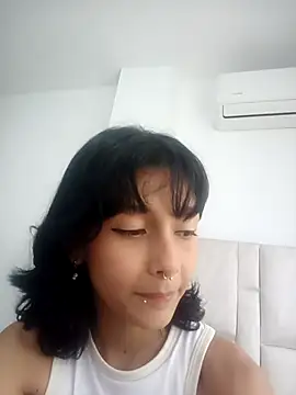 Snapshot of xoxo_milk chatting on September 20, 2025, 6:09 pm xoxo milk online show from September 20, 2025, 6:09 pm