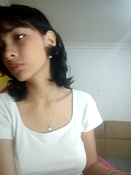 Snapshot of xoxo_milk chatting on September 30, 2025, 4:34 pm xoxo milk online show from September 30, 2025, 4:34 pm