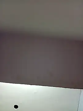 Snapshot of School_medam chatting on October 31, 2025, 2:01 am School medam online show from October 31, 2025, 2:01 am