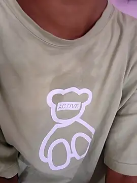 Snapshot of anayahotty chatting on October 5, 2025, 5:28 am anayahotty online show from October 5, 2025, 5:28 am