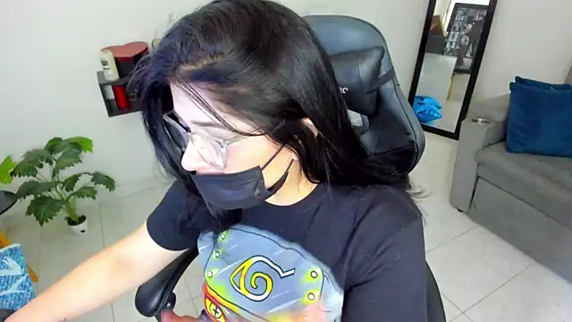 Snapshot of Miel_82 chatting on October 10, 2025, 12:26 pm Miel 82 online show from October 10, 2025, 12:26 pm