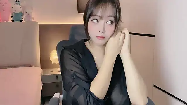 Snapshot of Koo-liy chatting on October 4, 2025, 1:14 am Koo-liy online show from October 4, 2025, 1:14 am