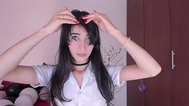 ScarlettRosetti online show from January 18, 2026, 1:42 am